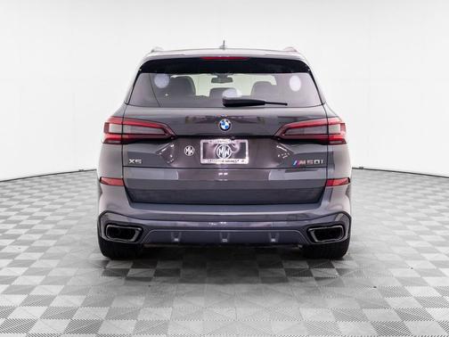 2023 BMW X5 M50i