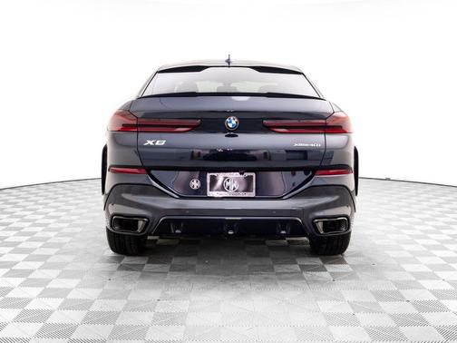 2023 BMW X6 xDrive40i