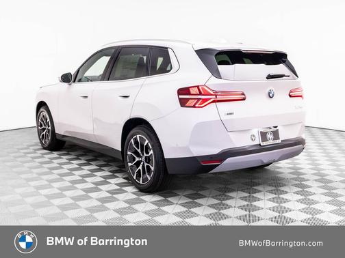 Mineral White Metallic 2026 BMW X3 30 xDrive