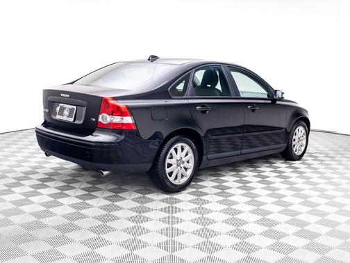 Black 2007 Volvo S40 T5