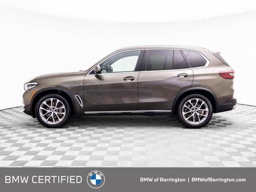 Manhattan Green Metallic 2022 BMW X5 xDrive40i