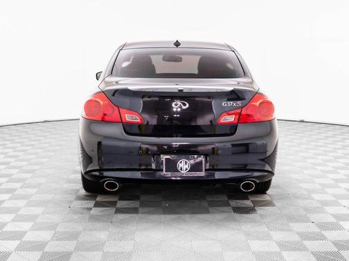 2013 INFINITI G37x Base