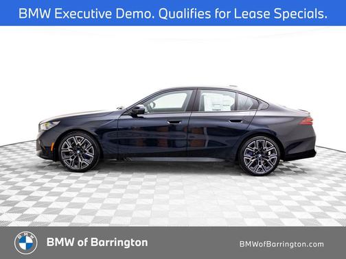 Carbon Black Metallic 2026 BMW 530 xDrive
