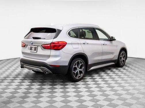 Glacier Silver Metallic 2018 BMW X1 xDrive28i
