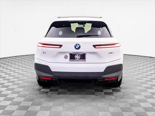 2024 BMW iX xDrive50