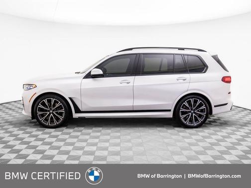 2022 BMW X7 M50i
