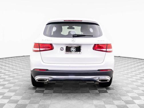 2018 Mercedes-Benz GLC 300 4MATIC