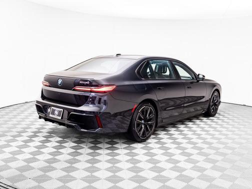 2023 BMW i7 xDrive60