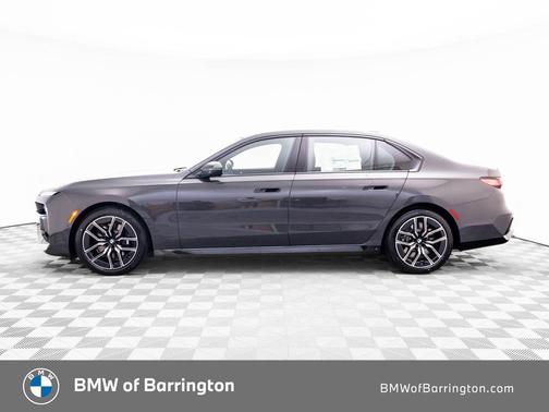 Dravit Grey Metallic 2026 BMW 760 xDrive
