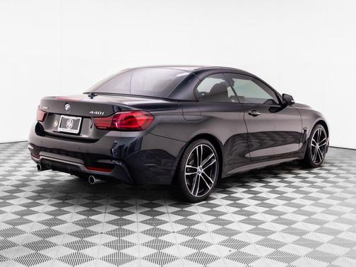 Black Sapphire Metallic 2020 BMW 440 i xDrive