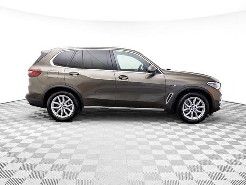 2023 BMW X5 PHEV xDrive45e