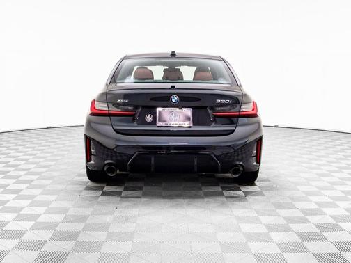 2024 BMW 330 xDrive