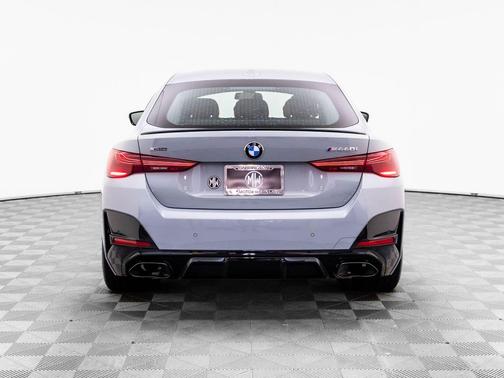 Brooklyn Grey Metallic 2026 BMW M440 i xDrive