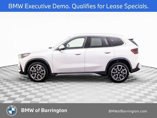 Mineral White Metallic 2026 BMW X1 xDrive28i