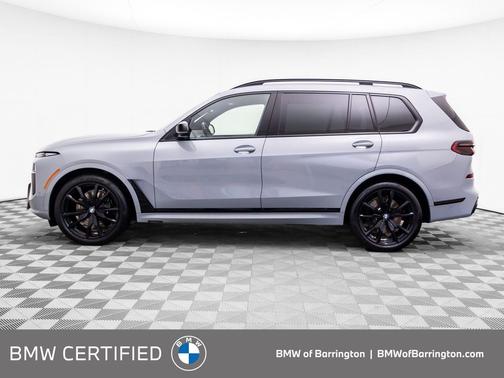 Brooklyn Grey Metallic 2025 BMW X7 M60i