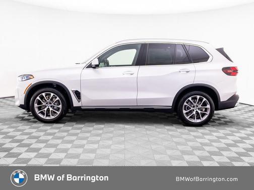 Mineral White Metallic 2026 BMW X5 xDrive40i