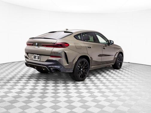 2026 BMW X6 M60i