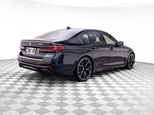 Black Sapphire Metallic 2023 BMW 540 i xDrive