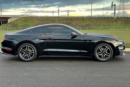 2021 Ford Mustang EcoBoost Premium