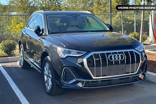 2023 Audi Q3 45 S line Premium