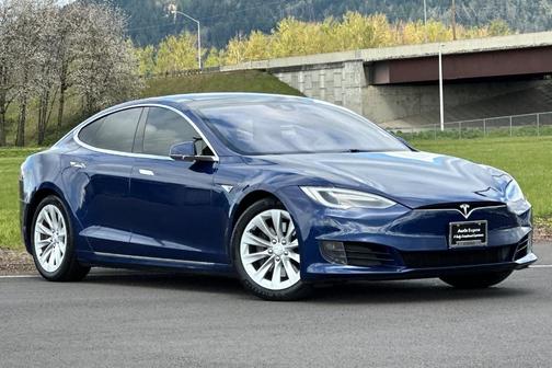 2016 Tesla Model S 60D