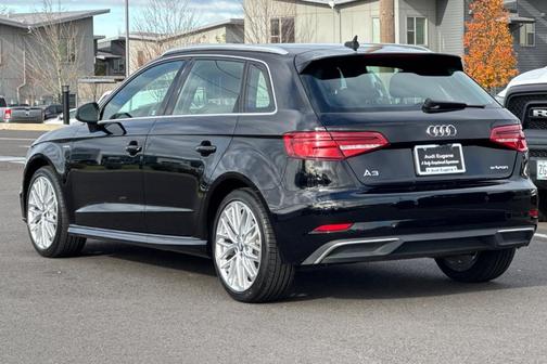 2018 Audi A3 e-tron 1.4T Premium