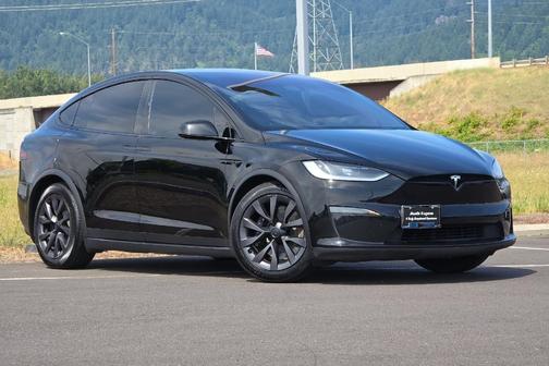 2023 Tesla Model X Standard Range