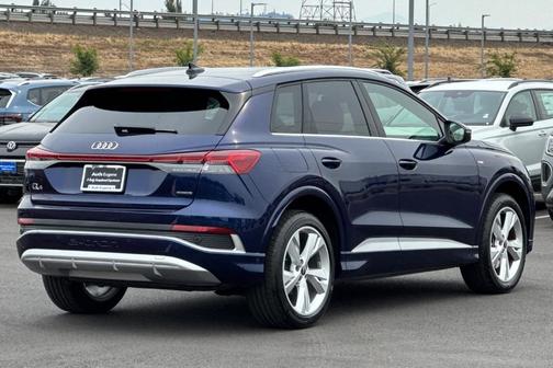 2023 Audi Q4 e-tron 50 Premium Plus