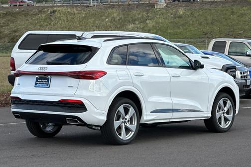 2025 Audi Q5 2.0T quattro Premium