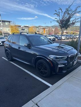 2020 BMW X5 M50i