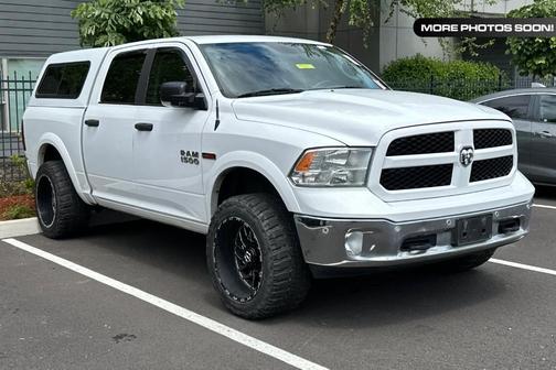 2016 RAM 1500 SLT