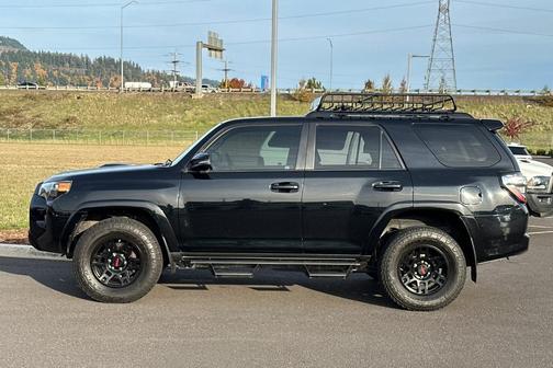 2021 Toyota 4Runner Venture