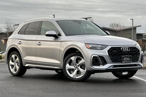 2025 Audi Q5 45 S line quattro Premium