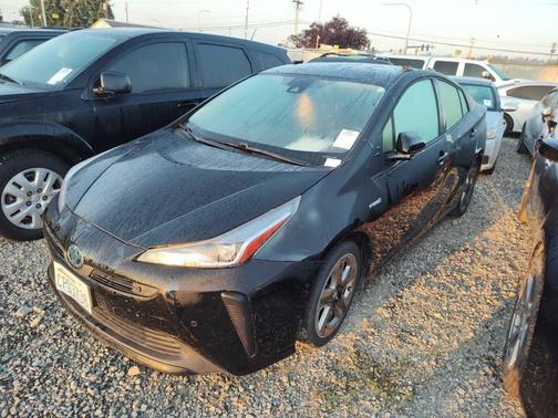 2020 Toyota Prius XLE