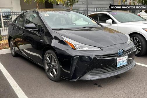 2020 Toyota Prius L