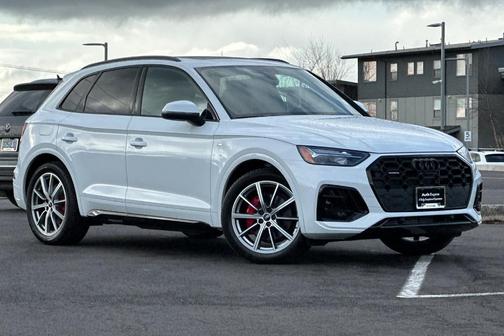 2025 Audi Q5 55 S line quattro Premium