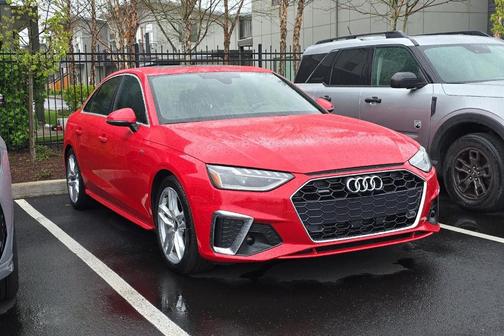 2024 Audi A4 45 S line quattro Premium