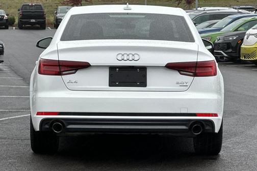 2018 Audi A4 2.0T ultra Premium