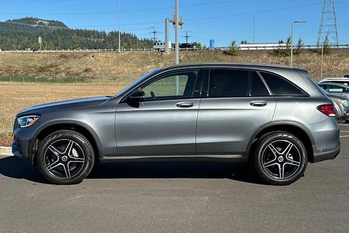 2022 Mercedes-Benz GLC 300 Base 4MATIC