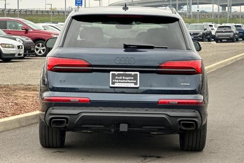 2026 Audi Q7 55 Premium Plus