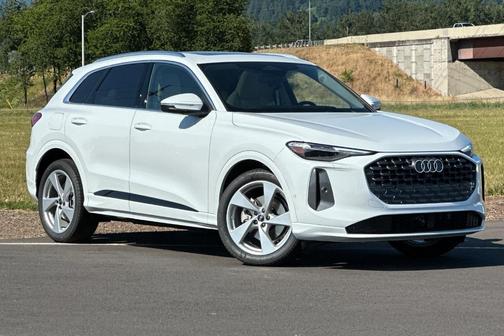 2025 Audi Q5 2.0T quattro Premium