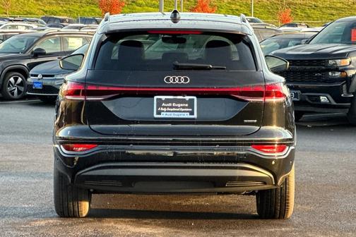 2025 Audi Q6 e-tron Premium