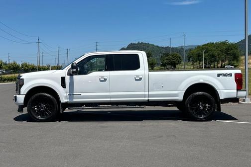 2022 Ford F-350 Lariat Super Duty