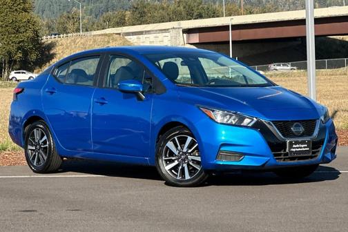 2021 Nissan Versa 1.6 SV