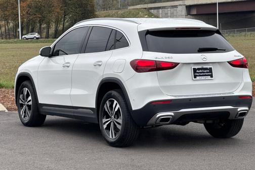 2024 Mercedes-Benz GLA 250 Base 4MATIC