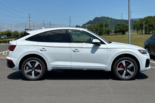 2024 Audi Q5 45 S line quattro Premium