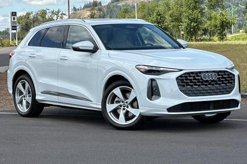2025 Audi Q5 2.0T quattro Premium