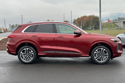 2025 Audi Q5 2.0T quattro Premium