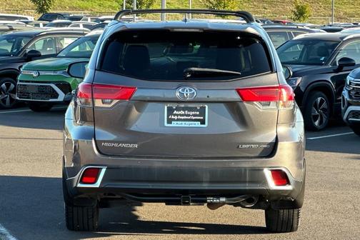 2017 Toyota Highlander Limited Platinum