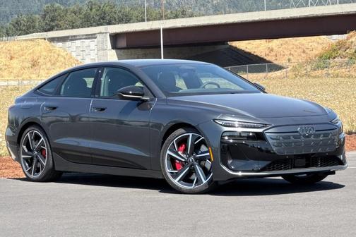 2025 Audi S6 e-tron Premium